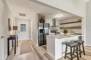 1211 Capri Isles Blvd, Venice, FL 34292 - Photo 9