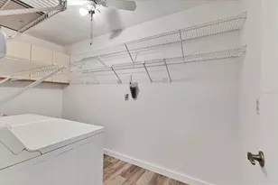 1211 Capri Isles Blvd, Venice, FL 34292 - Photo 25