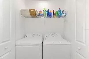 12520 Galapagos Ct, Venice, FL 34293 - Photo 43