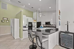 1424 Gleneagles Dr, Venice, FL 34292 - Photo 23