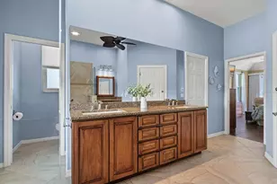 1424 Gleneagles Dr, Venice, FL 34292 - Photo 15