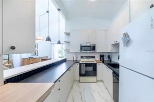 633 White Pine Tree Rd, Venice, FL 34285 - Photo 13