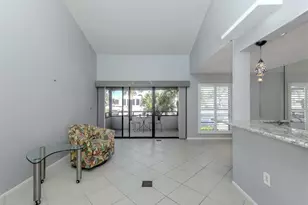1555 Tarpon Center Dr, Venice, FL 34285 - Photo 9