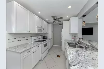 1555 Tarpon Center Drive #255, Venice, FL 34285 - Photo 17