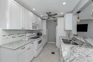 1555 Tarpon Center Dr, Venice, FL 34285 - Photo 17