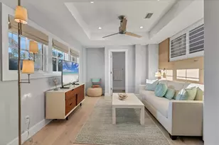 709 Eagle Point Dr, Venice, FL 34285 - Photo 33