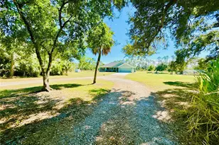 6470 Raymur St, North Port, FL 34286 - Photo 9