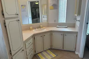 526 Parkwood Ave, North Port, FL 34287 - Photo 9