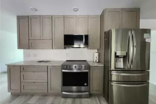 900 Crestwood Rd, Englewood, FL 34223 - Photo 3