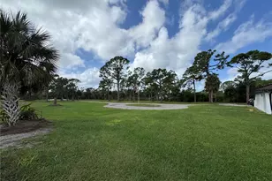 900 Crestwood Rd, Englewood, FL 34223 - Photo 31