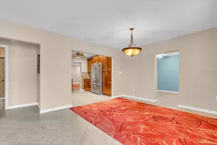 720 Myrtle Ave, Venice, FL 34285 - Photo 5