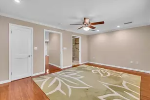 720 Myrtle Ave, Venice, FL 34285 - Photo 23