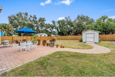 720 Myrtle Avenue, Venice, FL 34285 - Photo 31