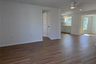 249 Mt Vernon Dr, Venice, FL 34293 - Photo 5