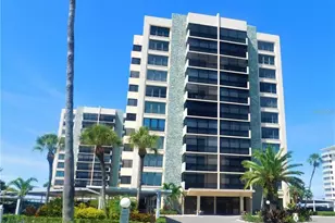 627 Alhambra Rd, Venice, FL 34285 - Photo 1