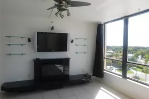 627 Alhambra Rd, Venice, FL 34285 - Photo 19