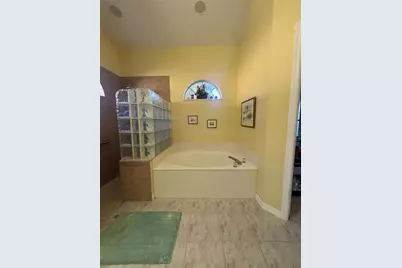 144 Grand Oak Circle, Venice, FL 34292 - Photo 21