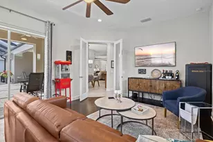 12631 Dunedin St, Venice, FL 34293 - Photo 23