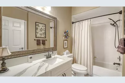 302 Lansbrook Drive, Venice, FL 34292 - Photo 33