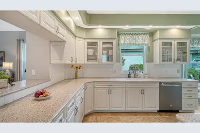 302 Lansbrook Drive, Venice, FL 34292 - Photo 15