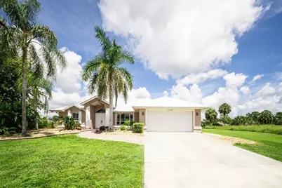 13564 Wainwright Drive, Port Charlotte, FL 33953 - Photo 9