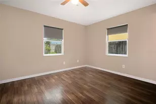 1922 Hudson Ct, Oldsmar, FL 34677 - Photo 9