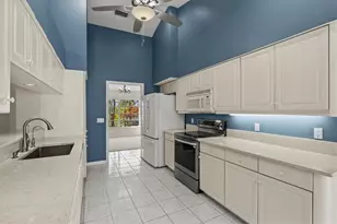 905 Beckley Dr, Venice, FL 34292 - Photo 17