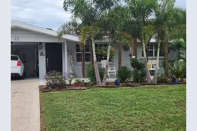 42 E Wentworth Street, Englewood, FL 34223 - Photo 1