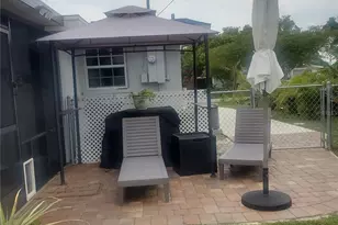 42 E Wentworth St, Englewood, FL 34223 - Photo 17