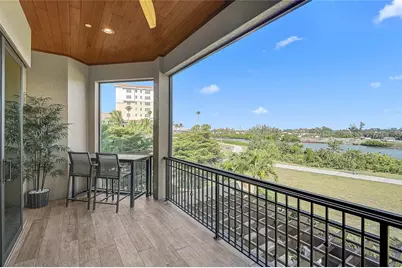 205 E Venice Avenue, Venice, FL 34285 - Photo 23