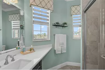 205 E Venice Avenue, Venice, FL 34285 - Photo 57