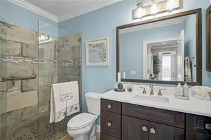 205 E Venice Ave, Venice, FL 34285 - Photo 13