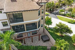 205 E Venice Ave, Venice, FL 34285 - Photo 77