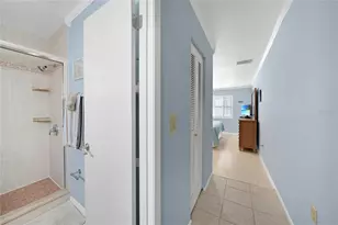 1636 Stickney Point Rd, Sarasota, FL 34231 - Photo 17