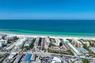 1636 Stickney Point Rd, Sarasota, FL 34231 - Photo 31