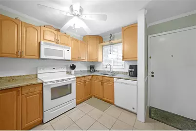 1636 Stickney Point Road #36-201, Sarasota, FL 34231 - Photo 5