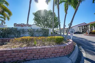 1636 Stickney Point Rd, Sarasota, FL 34231 - Photo 25