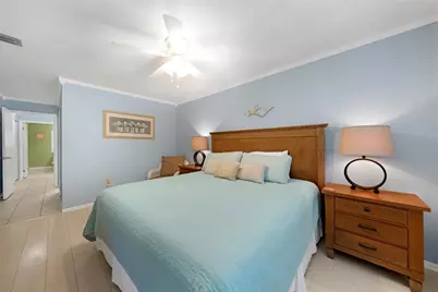 1636 Stickney Point Road #36-201, Sarasota, FL 34231 - Photo 19