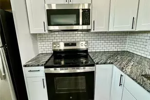 460 Base Ave, Venice, FL 34285 - Photo 5