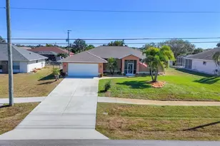 2720 S Biscayne Dr, North Port, FL 34287 - Photo 33