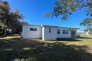 641 Cervina Dr S, Venice, FL 34285 - Photo 7