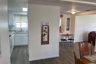 824 Cervina Dr, Venice, FL 34285 - Photo 9