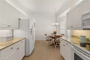 1610 Monarch Dr, Venice, FL 34293 - Photo 9