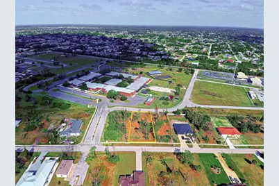 471 Boundary Boulevard, Rotonda West, FL 33947 - Photo 5