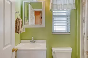 1560 Poinciana Rd, Venice, FL 34293 - Photo 23