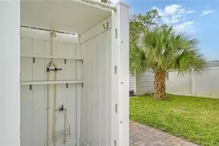 1560 Poinciana Rd, Venice, FL 34293 - Photo 27