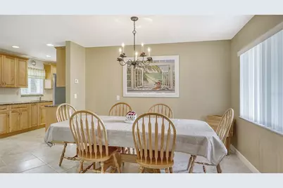 1560 Poinciana Road, Venice, FL 34293 - Photo 7