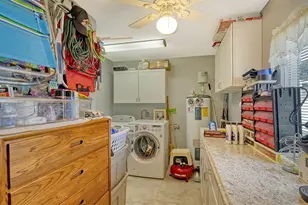 1560 Poinciana Rd, Venice, FL 34293 - Photo 25