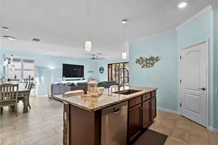 10157 Colubrina Dr, Venice, FL 34293 - Photo 17