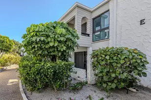 1555 Tarpon Center Dr, Venice, FL 34285 - Photo 7